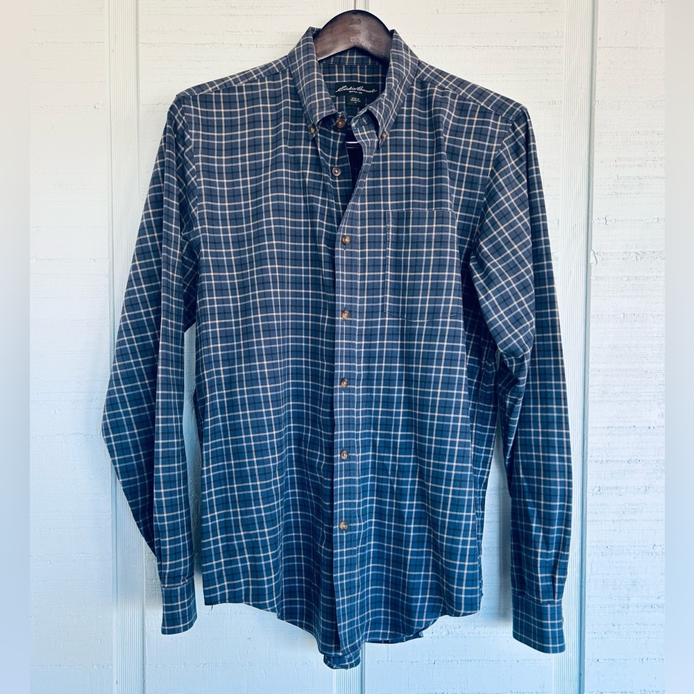 Eddie Bauer Button Down Shirt Mens Medium Blue Plaid Long Sleeve Cotton B9-1062